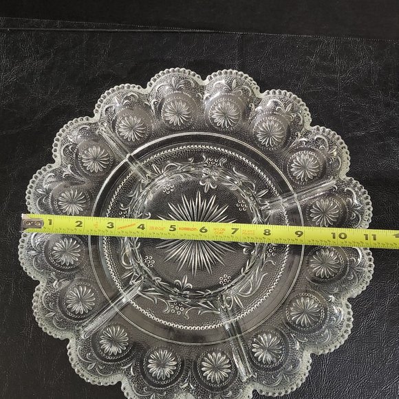 Rare Find: 1970 Sandwich Glass Clear Egg Oyster Serving Plate Brockway Glass Ame - Picture 9 of 10